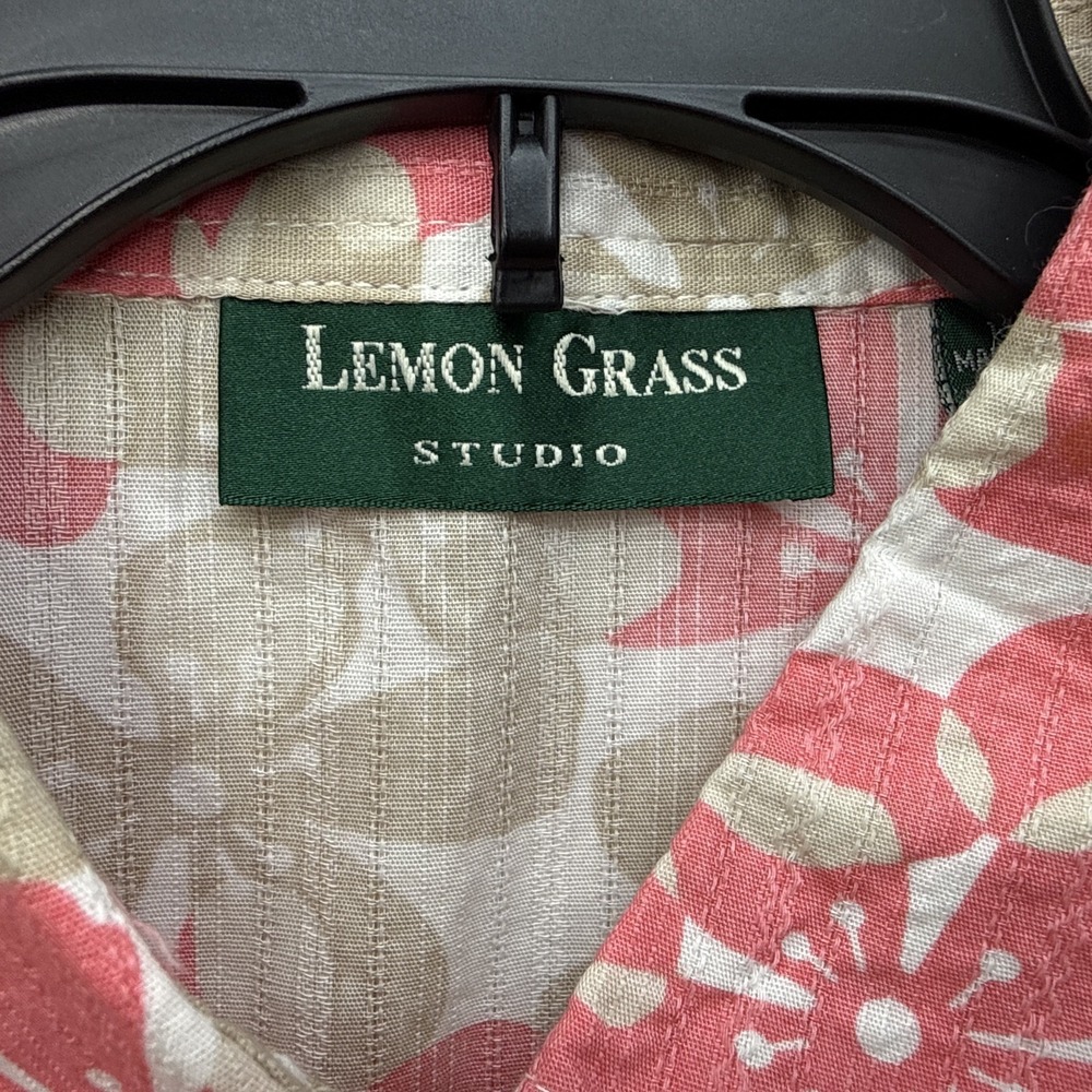 Lemon Grass Studio Pink Hawaiian Short Sleeve Button Down Shirt Petite M NWT - Picture 2 of 5